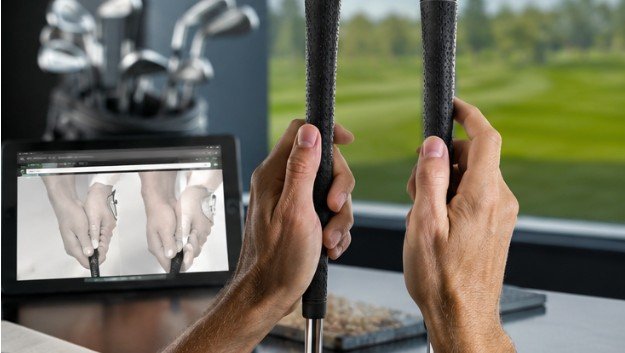 How to Grip a Golf Club for Maximum Control For Beginners