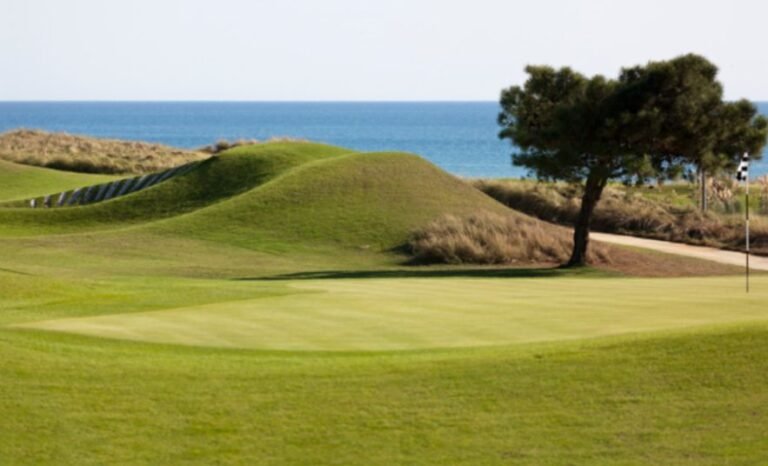 Links Course vs Parkland Course: Which Is Better?