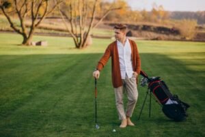 What to Bring to a Golf Course: Ultimate Checklist