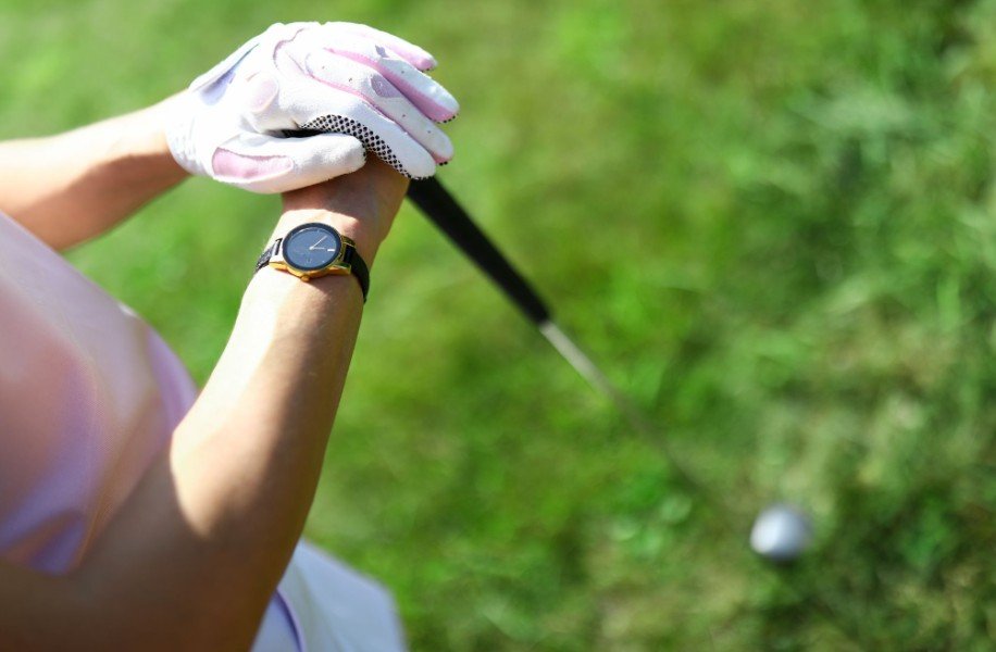 Best Golf GPS Watch for Beginners: 4 Top Picks to Buy in 2026