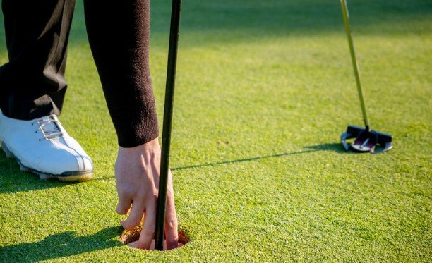 How Long Does 9 Holes Take for Four Players
