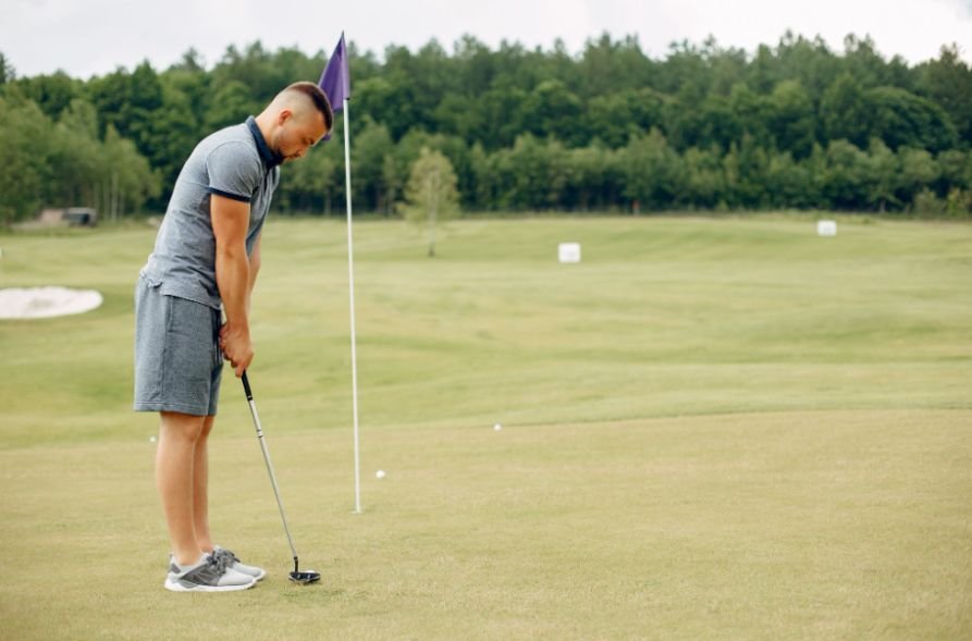 How Should I Test Beginner Irons Before Buying?