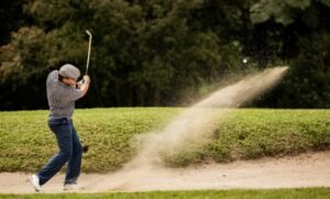 How to Play Golf in Wet Conditions - 11 Smart Tips