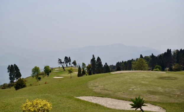 How to Play Golf on Hilly Courses - 12 Winning Tips