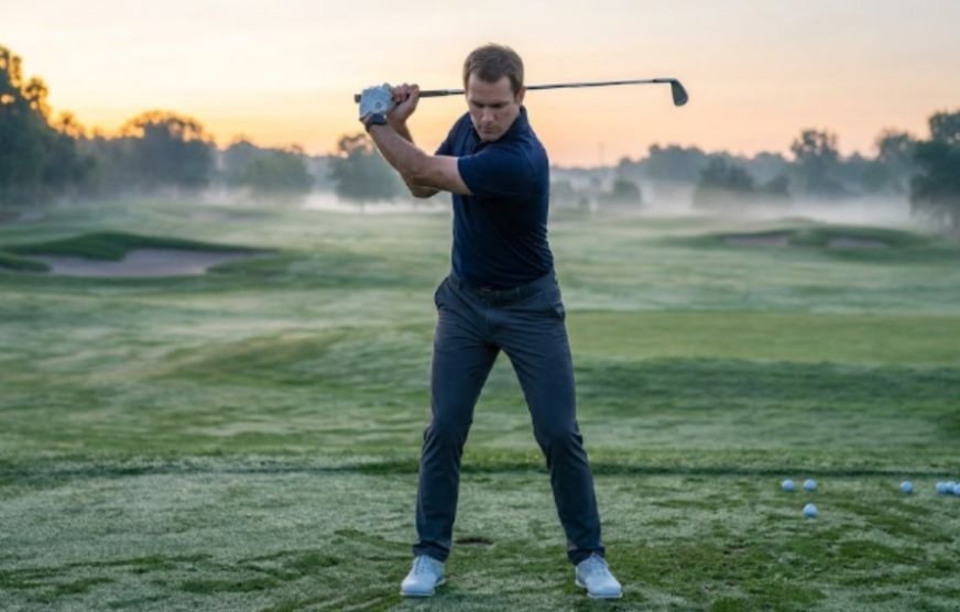 The Best Dynamic Stretches for Golfers Before Playing