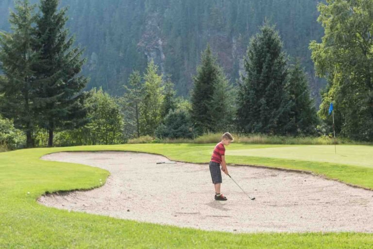 How Long Does It Take to Play 18 Holes of Golf? A Real Breakdown